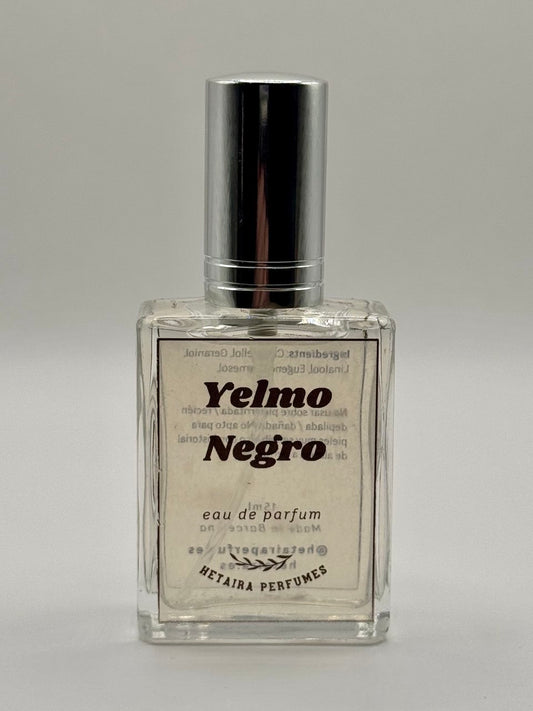 Yelmo Negro - Perfume